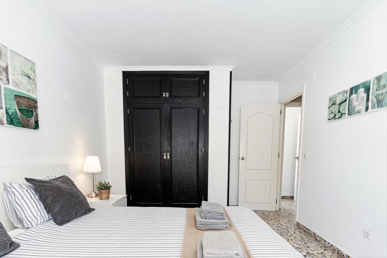 Andaluz Apartments - Algarrobo 네르하 외부 사진