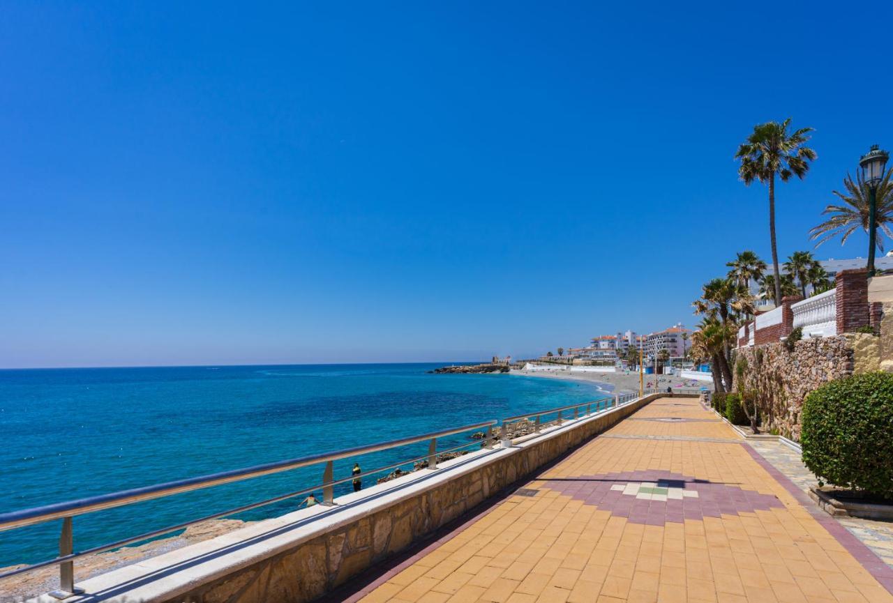 Andaluz Apartments - Algarrobo 네르하 외부 사진
