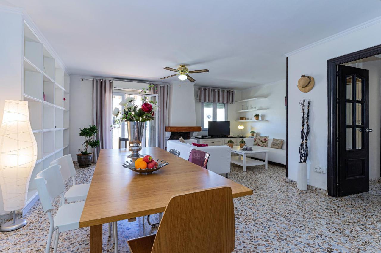 Andaluz Apartments - Algarrobo 네르하 외부 사진