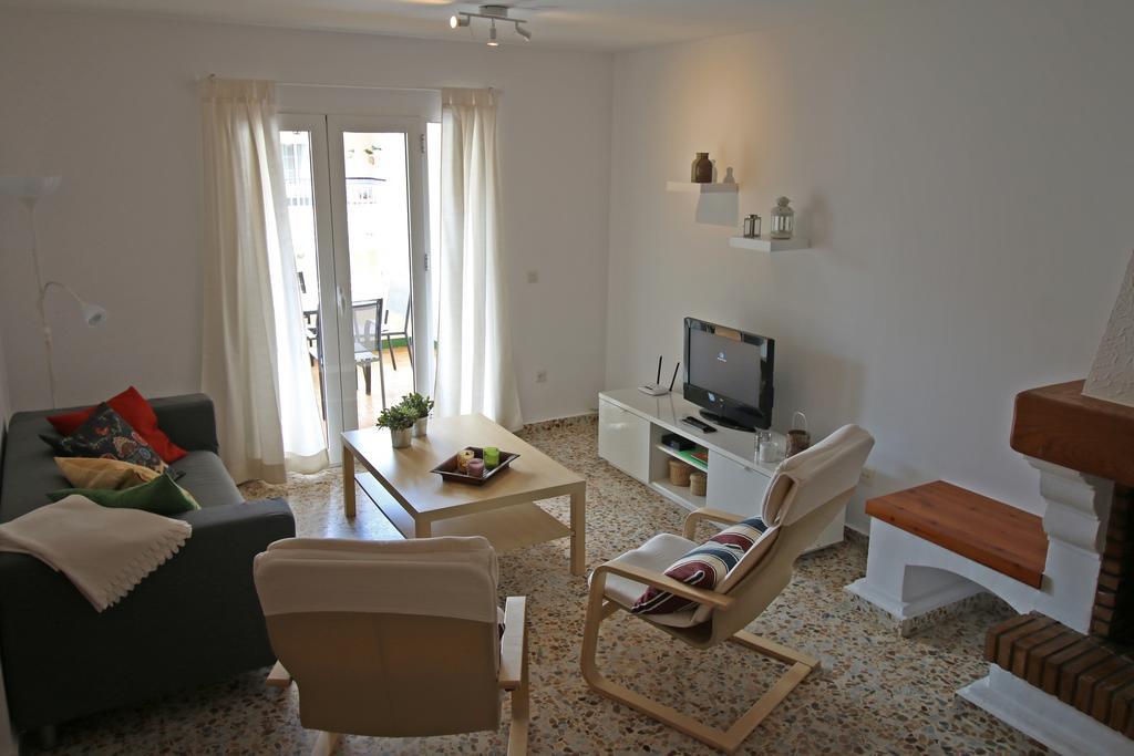 Andaluz Apartments - Algarrobo 네르하 외부 사진