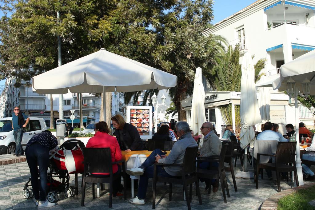Andaluz Apartments - Algarrobo 네르하 외부 사진